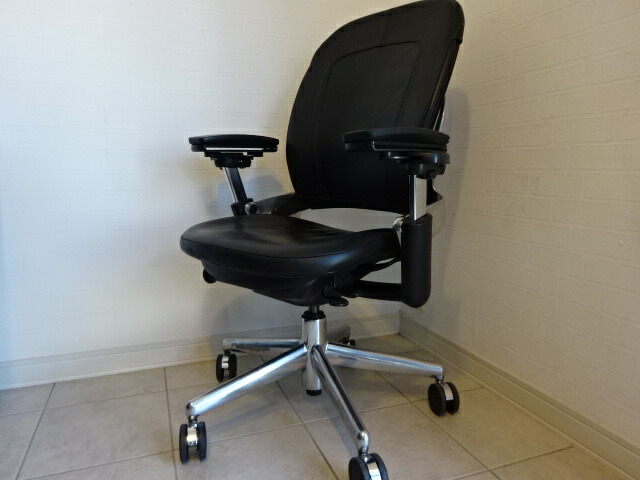 Steelcase リープ オフィスチェア